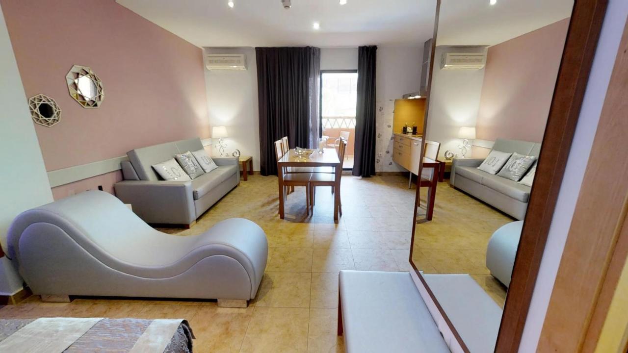 Appartamento Leo Punta Umbria (Adults Only) Esterno foto